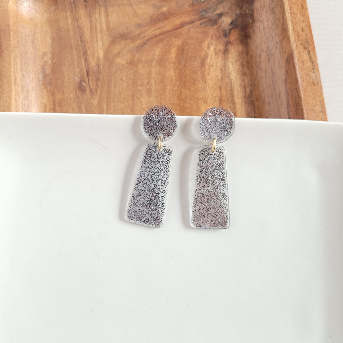 Mia Earrings - Gunmetal